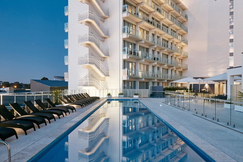 Art Series - The Watson - Accommodation Broome 2