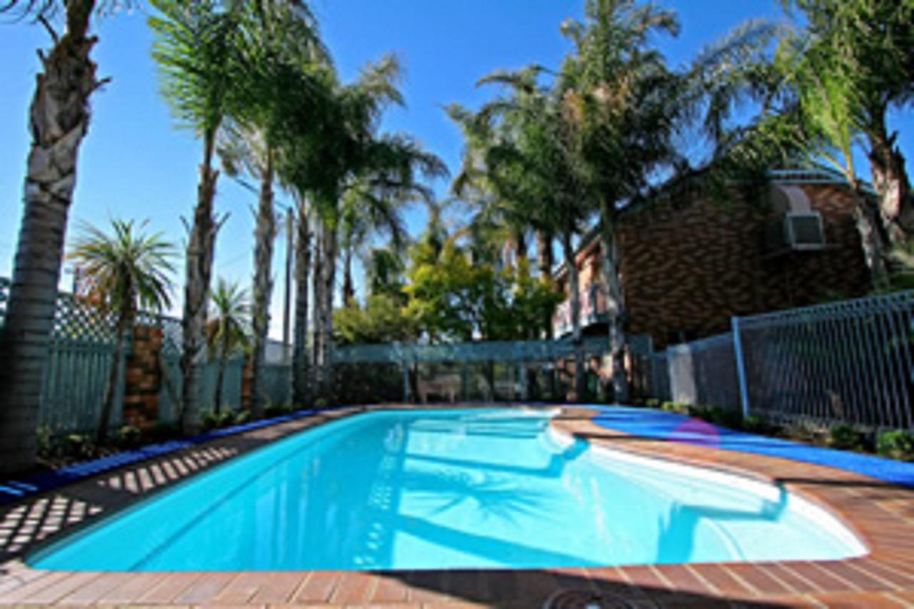 Dubbo NSW Accommodation Broome