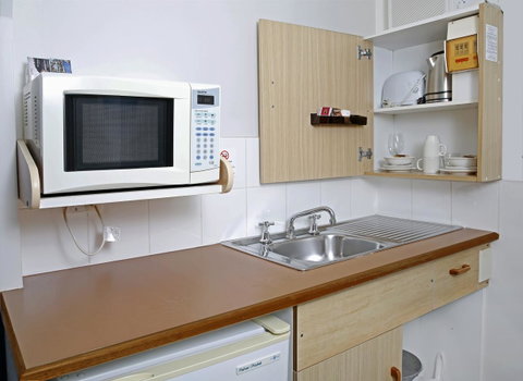 Aston Motel Yamba - Accommodation Broome 21
