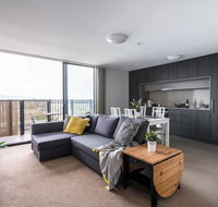 Modern 2 BedroomWIFI/Netflix/ParkingGreat Views - Accommodation Broome