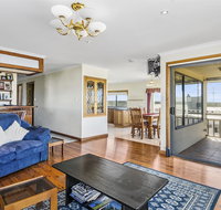 Rocks Retreat House with Sea Views - Accommodation Broome