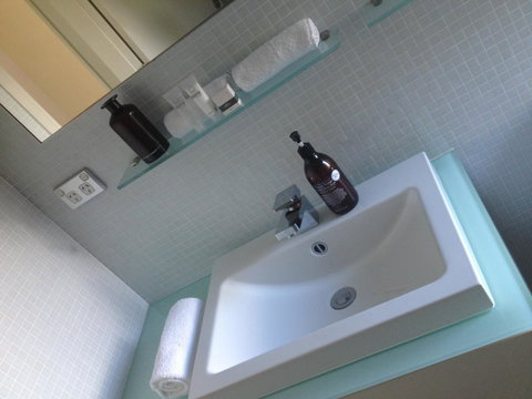 The Roozen Residence - Accommodation Broome 25