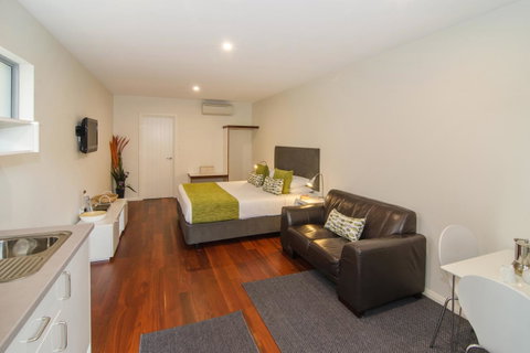 Margaret River Beach Studios - Accommodation Broome 1