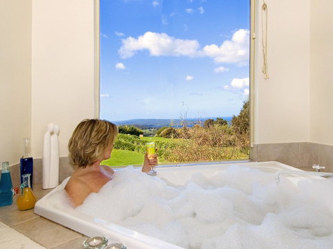 Chimes Spa Retreat - Accommodation Broome 35