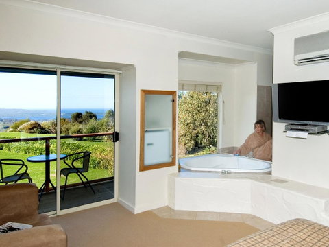 Chimes Spa Retreat - Accommodation Broome 38