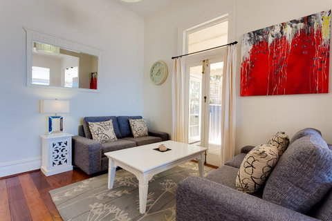 Cottesloe Beach House I - Accommodation Broome 10