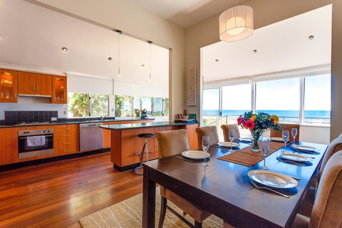 Cottesloe Beach House I - Accommodation Broome 3