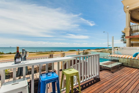 Cottesloe Beach House I - Accommodation Broome 11