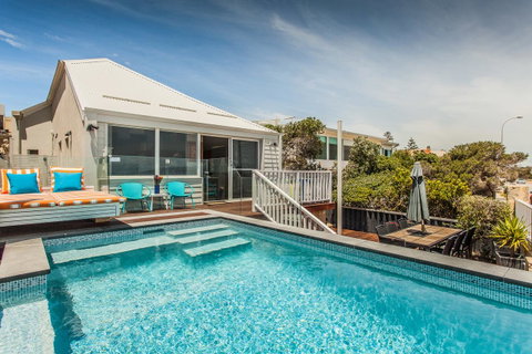 Cottesloe Beach House I - Accommodation Broome 0
