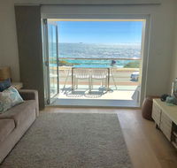 Cottesloe Beachfront Ocean View Apartment - Accommodation Broome