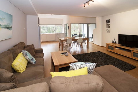 Pegasus - Accommodation Broome 8