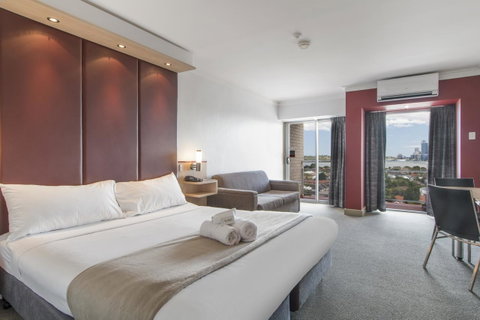 Metro Hotel Perth - Accommodation Broome 0