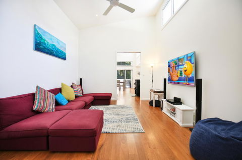 Calming Waters - Pet Friendly - Community Pool - Accommodation Broome 9