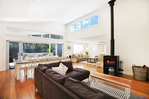 Calming Waters - Pet Friendly - Community Pool - Accommodation Broome 2