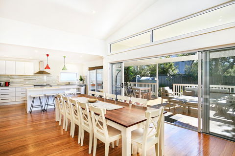 Calming Waters - Pet Friendly - Community Pool - Accommodation Broome 0