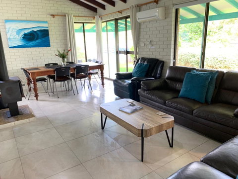 Beachside Prevelly Villas - Accommodation Broome 6