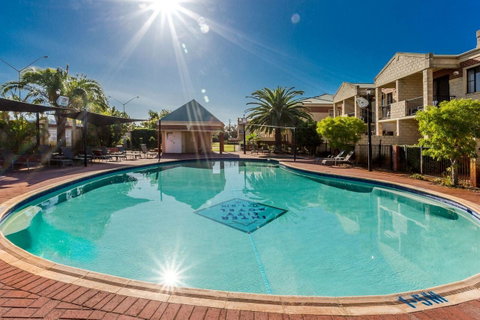 Country Comfort Perth - Accommodation Broome 38