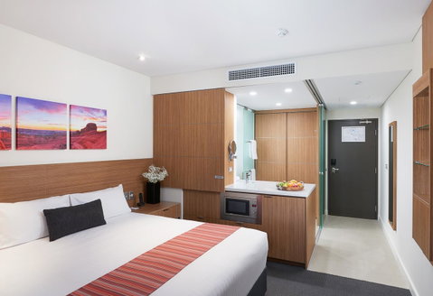 Country Comfort Perth - Accommodation Broome 4