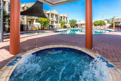 Country Comfort Perth - Accommodation Broome 35