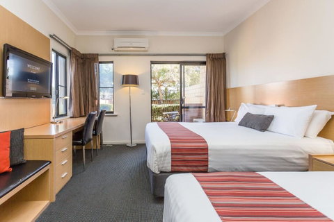 Country Comfort Perth - Accommodation Broome 32
