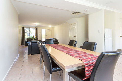 Country Comfort Perth - Accommodation Broome 18
