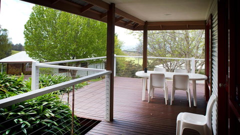 Karri Mia Chalets And Studios - Accommodation Broome 23