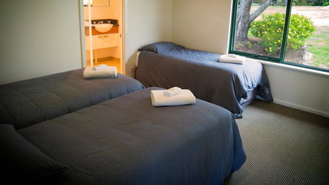 Karri Mia Chalets And Studios - Accommodation Broome 17