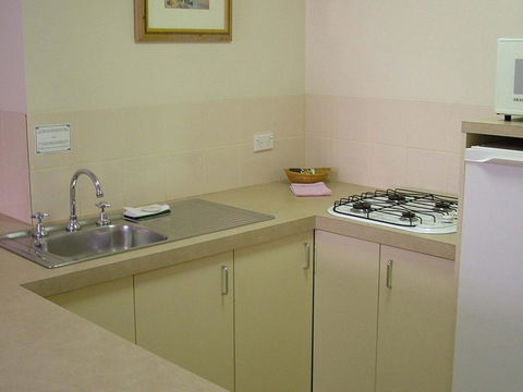 Comfort Inn & Suites Goodearth Perth - Accommodation Broome 20
