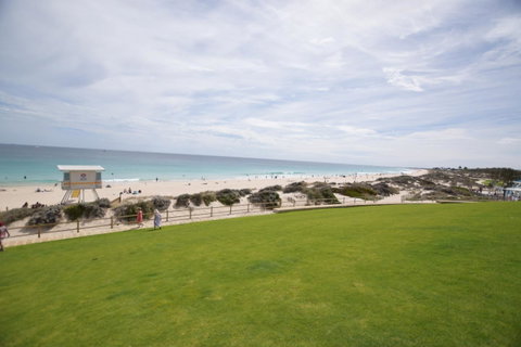 West Beach Lagoon 123 - Location & Views!!! - Accommodation Broome 19