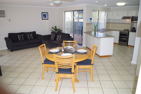 Kalbarri Blue Ocean Villas - Accommodation Broome 5