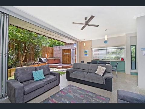 Crescent Head Spa Villa - Accommodation Broome 13