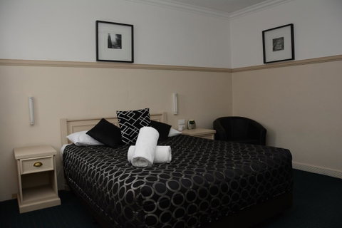 Ben Chifley Motor Inn - Accommodation Broome 19