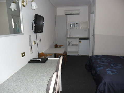 Ben Chifley Motor Inn - Accommodation Broome 31