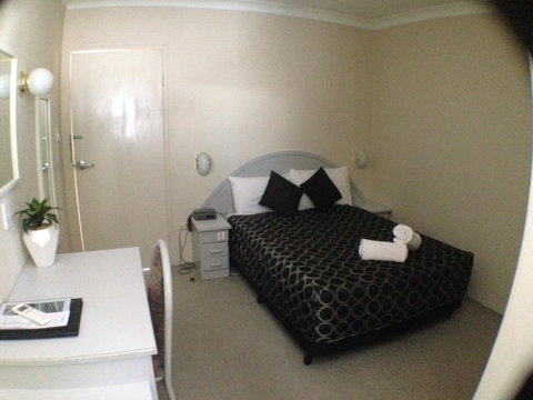 Ben Chifley Motor Inn - Accommodation Broome 30