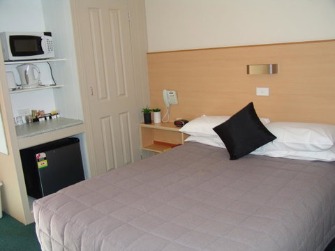 Ben Chifley Motor Inn - Accommodation Broome 27