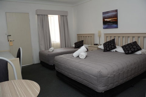 Ben Chifley Motor Inn - Accommodation Broome 14