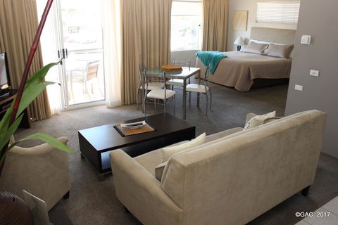Mollymook Cove Apartments - Accommodation Broome 19