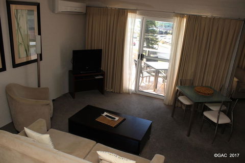 Mollymook Cove Apartments - Accommodation Broome 10