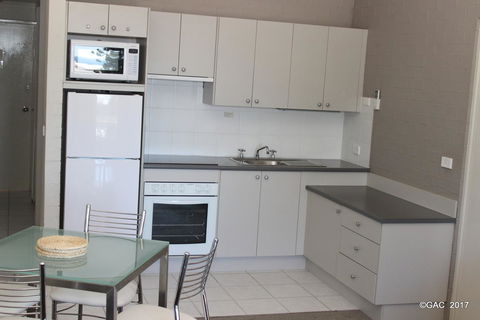 Mollymook Cove Apartments - Accommodation Broome 23