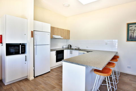 The Cove At Culburra - Direct Access To Beach - Accommodation Broome 3