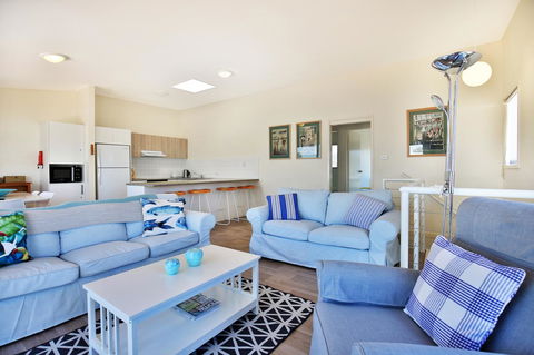The Cove At Culburra - Direct Access To Beach - Accommodation Broome 5