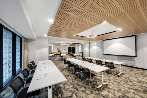 Vibe Hotel North Sydney - Accommodation Broome 10