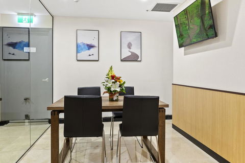 YEHS Hotel Sydney QVB - Accommodation Broome 17