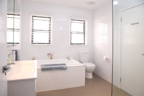 Refuge Cove On Pittwater - Accommodation Broome 7