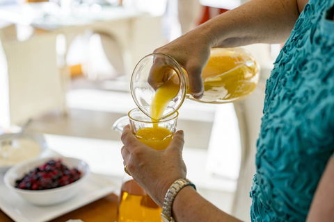 Thistle Hill Guesthouse - Walk To Many Wineries And Restaurants - Accommodation Broome 8