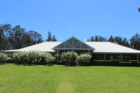 Thistle Hill Guesthouse - Walk To Many Wineries And Restaurants - Accommodation Broome 1