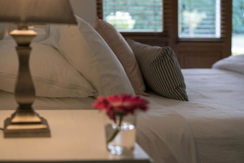 Thistle Hill Guesthouse - Walk To Many Wineries And Restaurants - Accommodation Broome 40