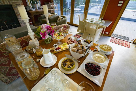 Thistle Hill Guesthouse - Walk To Many Wineries And Restaurants - Accommodation Broome 23