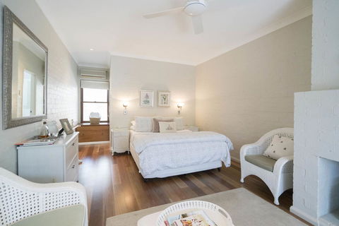 Thistle Hill Guesthouse - Walk To Many Wineries And Restaurants - Accommodation Broome 43