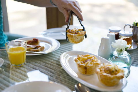 Thistle Hill Guesthouse - Walk To Many Wineries And Restaurants - Accommodation Broome 3